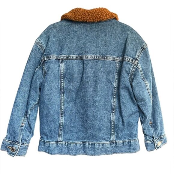 🩷 H&M - Kids’ Lined Denim Trucker Jacket - Blue. Size: 6 (US) - Picture 2 of 10